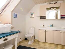 Captain House BnB in Fano