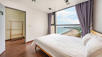 Gyeongju Wave Dokchae Poolvilla Pension