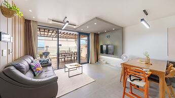 Gyeongju Wave Dokchae Poolvilla Pension