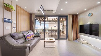 Gyeongju Wave Dokchae Poolvilla Pension