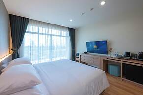 THE KASET, HUA HIN