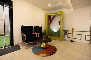 Moon Walk Hotel & Restaurant