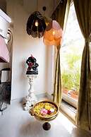 Moon Walk Hotel & Restaurant