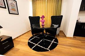 Moon Walk Hotel & Restaurant