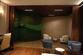 0484 Aero Lounge - Terminal 2, Cochin Airport Hotel