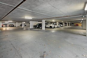 Spacious 2BD With Private Balcony and Free Parking 2