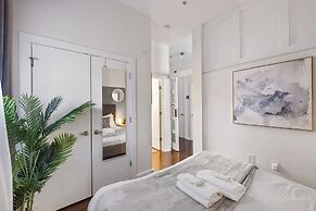 Spacious 2BD With Private Balcony and Free Parking 2