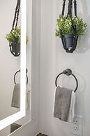 Spacious 2BD With Private Balcony and Free Parking 2