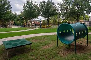 Spacious 2BD With Private Balcony and Free Parking 2