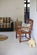 Room in Chalet - Amlou Surf House Mirissa
