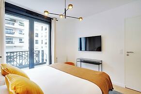 Duplex With Terrace in Levallois