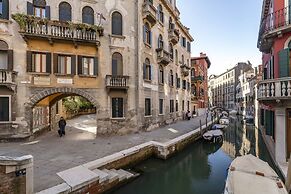 Santa Lucia Canal View by Wonderful Italy