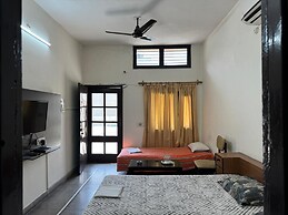 Goroomgo Jewel Pathankot