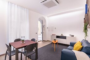 JOIVY Cavour 238
