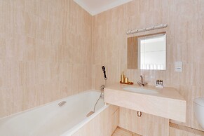 Modern apt With Balcony-2br/6p-neuilly-sur-seine