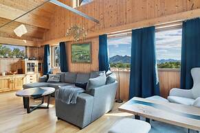 Bestefarhaugen - the Cozy House on the Hill,& Dome