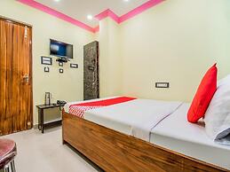 Hotel Jagdamba Residency By GRB