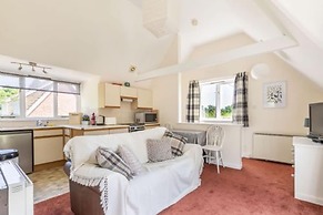Host Stay The Lodge at Alderfen View