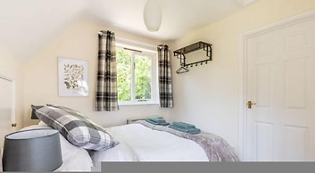 Host Stay The Lodge at Alderfen View