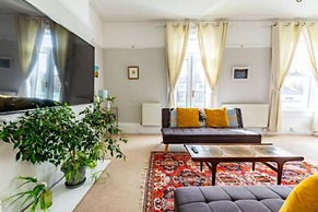 Host Stay St Georges