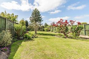 Host Stay Welsford House