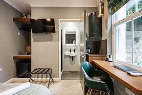 Host Stay The Old Laundry House