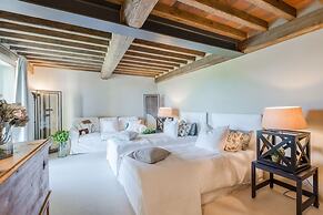 Villa Sunset in Lucca