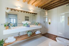 Villa Sunset in Lucca