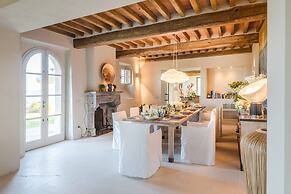 Villa Sunset in Lucca