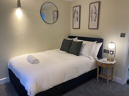 The Suffolk Hotel