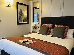 The Suffolk Hotel