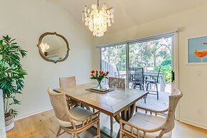 1 Mi to Beach: Townhome w/ Porch in Hilton Head!