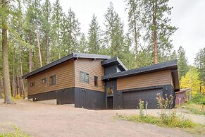 Luxe Valley Home w/ Sauna & Hot Tub Near Mazama