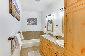 Ski-in/ski-out Durango Townhome w/ Balcony