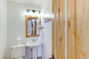 Ski-in/ski-out Durango Townhome w/ Balcony