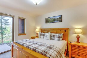 Ski-in/ski-out Durango Townhome w/ Balcony