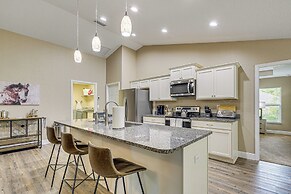 11 Mi to World Equestrian Center: Ocala Retreat