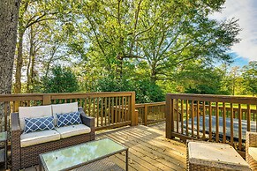 Hot Tub, Games & Sunroom: Family Home in Greer!