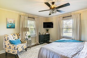 Hot Tub, Games & Sunroom: Family Home in Greer!