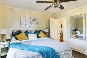 Hot Tub, Games & Sunroom: Family Home in Greer!