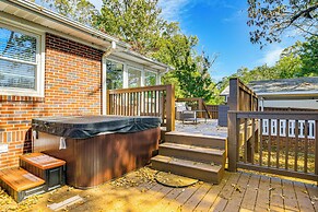 Hot Tub, Games & Sunroom: Family Home in Greer!