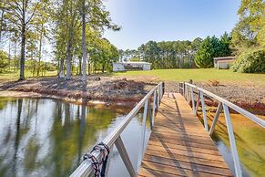 Lake Keowee Home w/ Boat Dock in Seneca