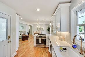 Lake Keowee Home w/ Boat Dock in Seneca