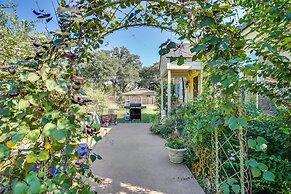 4 Mi to Dinosaur Valley: Rustic Glen Rose Cottage!