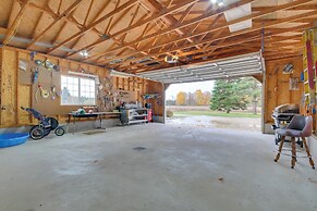 The Country House' - Kalkaska Retreat w/ Fire Pit