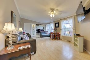 The Country House' - Kalkaska Retreat w/ Fire Pit