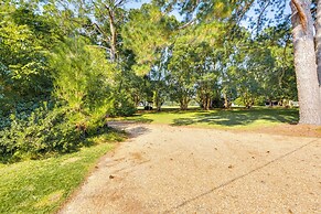 Tranquil Abode Near Thomasville w/ Screened Porch!