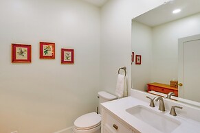 Tranquil Abode Near Thomasville w/ Screened Porch!