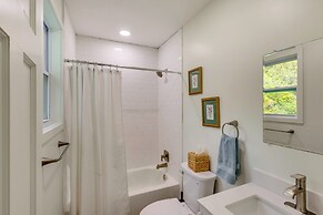 Tranquil Abode Near Thomasville w/ Screened Porch!