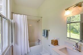 Tranquil Abode Near Thomasville w/ Screened Porch!